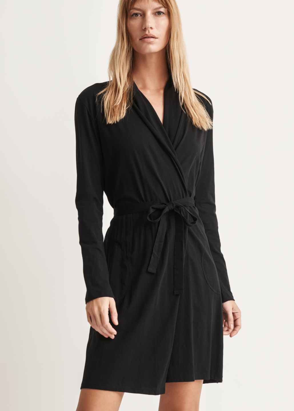 Robe colle v clearance