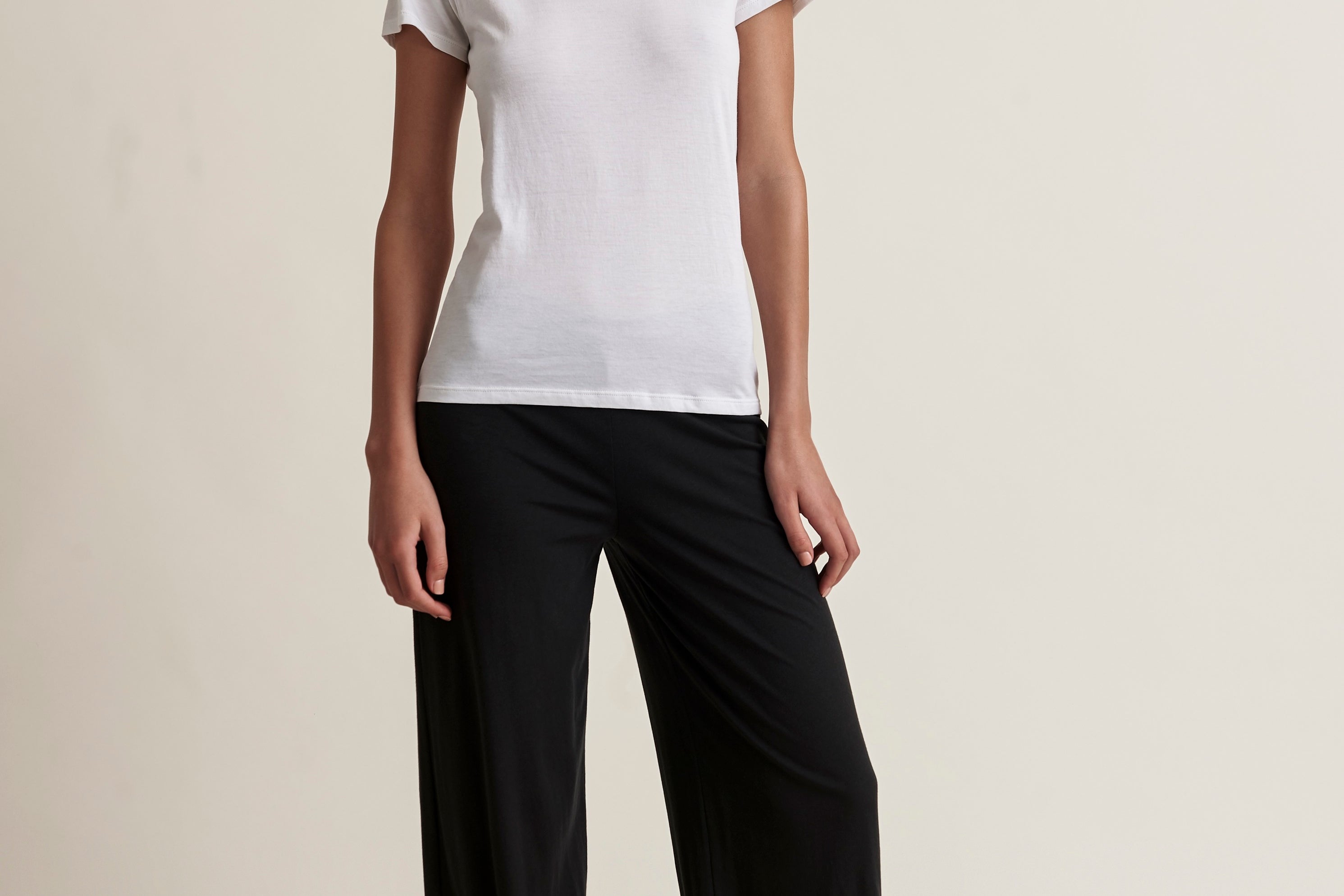 carly tee: masking with glossy accents + new essentials by ellen
